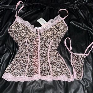 Leopard print lingerie set